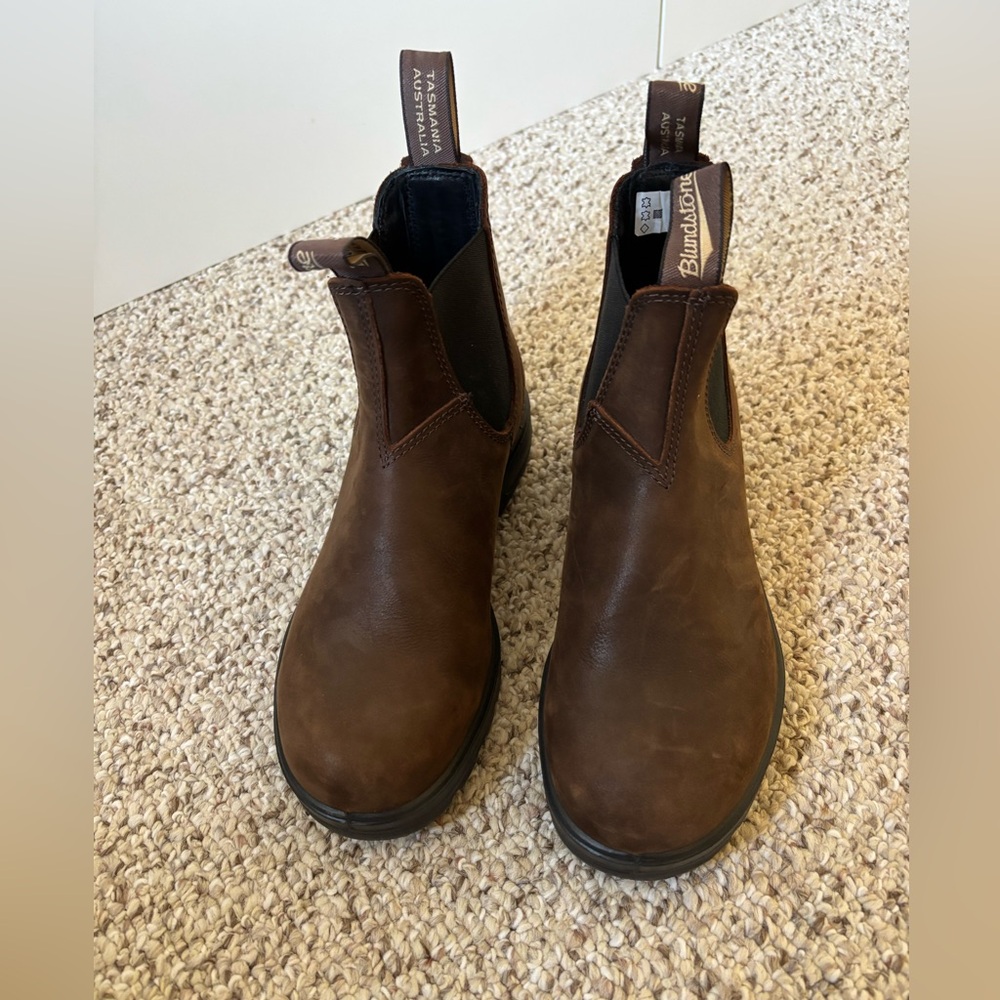 Blundstone Classic 550 Chelsea Boots - Antique Brown